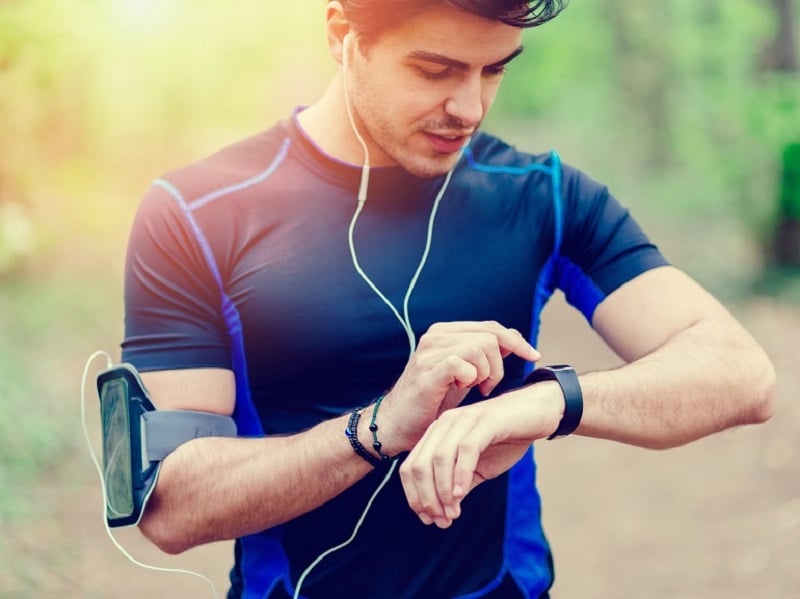 Comment et quelle montre connectée de sport choisir