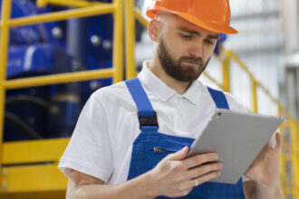 Comment améliorer la productivité de vos équipes avec une tablette professionnelle ?